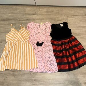 Striped and Patterned Dresses Set size 10Y